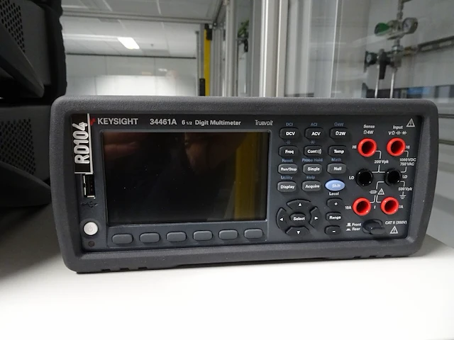 Keysight 34461a - 6,5 digit multimeter - afbeelding 1 van  2