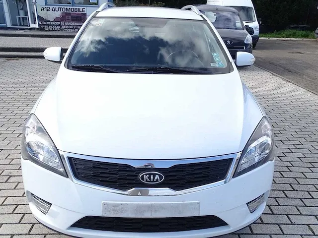 Kia - cee'd - - afbeelding 3 van  17