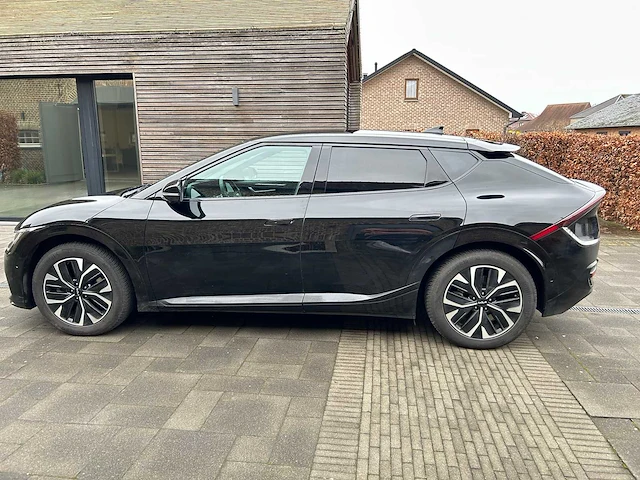 Kia - ev6 - awd gt-line 4x4 - 2022 - afbeelding 2 van  23