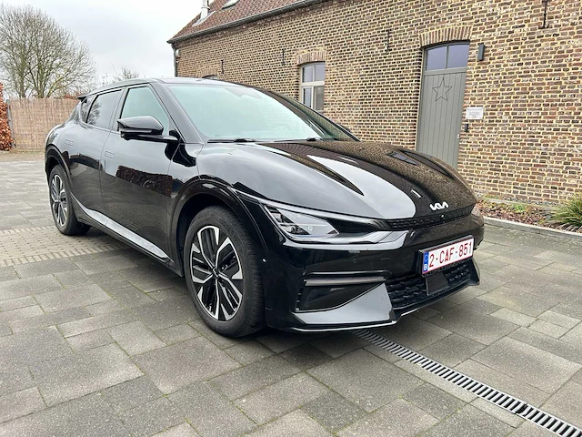 Kia - ev6 - awd gt-line 4x4 - 2022 - afbeelding 7 van  23