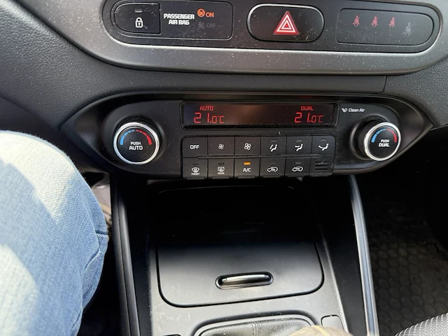 Kia carens 1.7 crdi fusion 115, 2013 - afbeelding 2 van  27