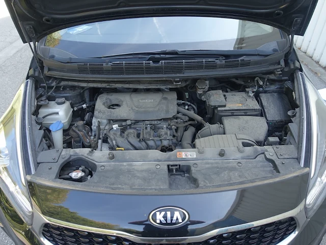 Kia carens - afbeelding 8 van  18