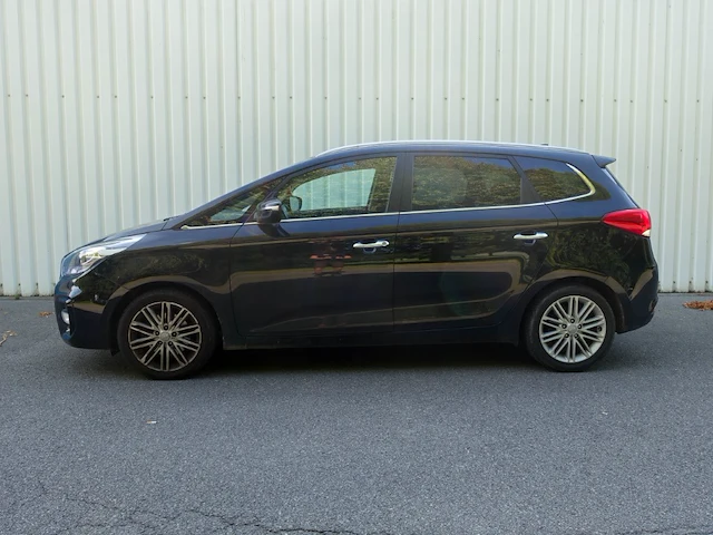 Kia carens - afbeelding 1 van  18