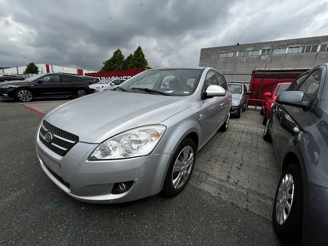 Kia ceed, 2009 - afbeelding 1 van  29