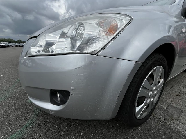 Kia ceed, 2009 - afbeelding 17 van  29