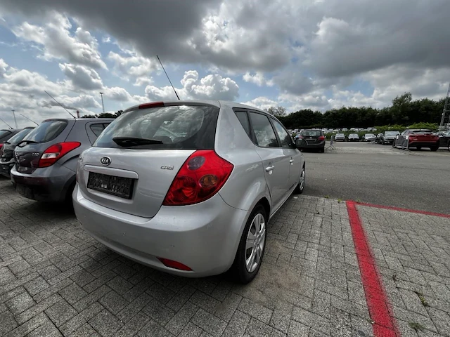 Kia ceed, 2009 - afbeelding 25 van  29