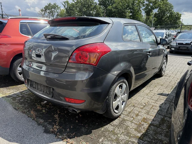 Kia ceed, 2012 - afbeelding 22 van  27