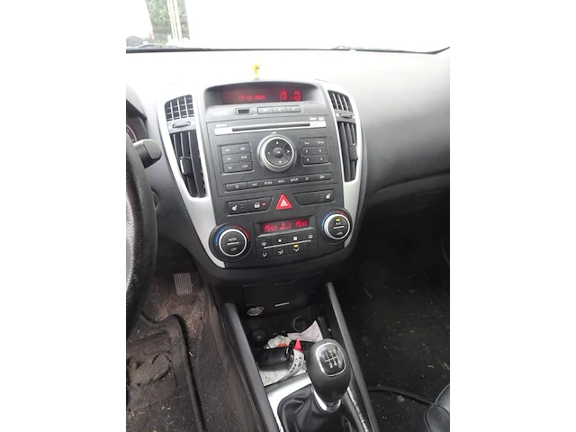 Kia ceed - afbeelding 9 van  11