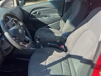 Kia new rio - afbeelding 9 van  10