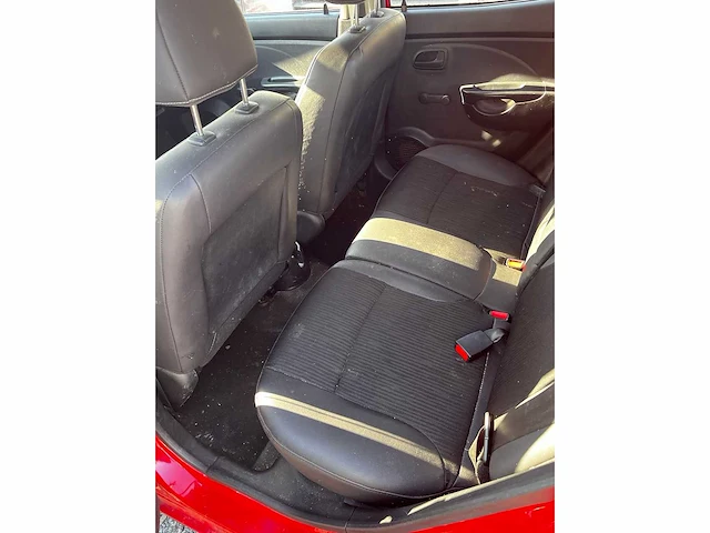 Kia picanto 1.0 benzine - afbeelding 2 van  13