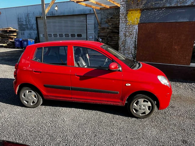 Kia picanto 1.0 benzine - afbeelding 11 van  13