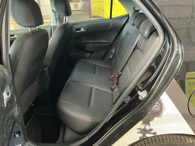 Kia picanto - afbeelding 13 van  26