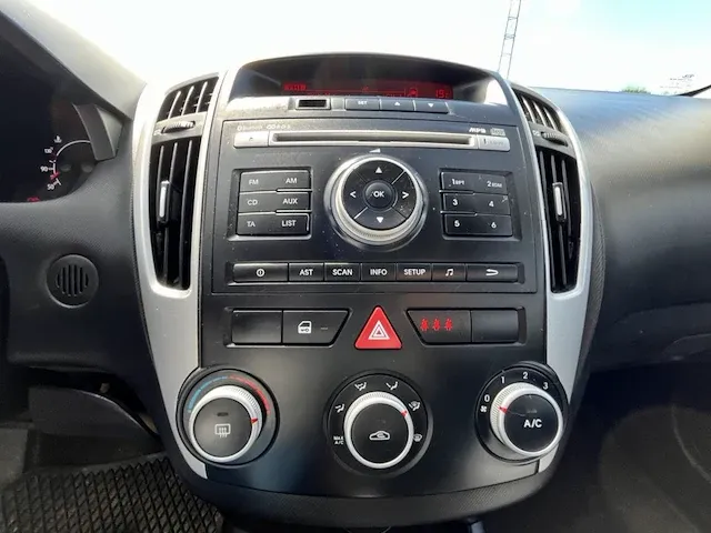 Kia pro cee'd 1 90, 2012 - afbeelding 37 van  37