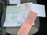 Kia retona personenauto - afbeelding 8 van  16