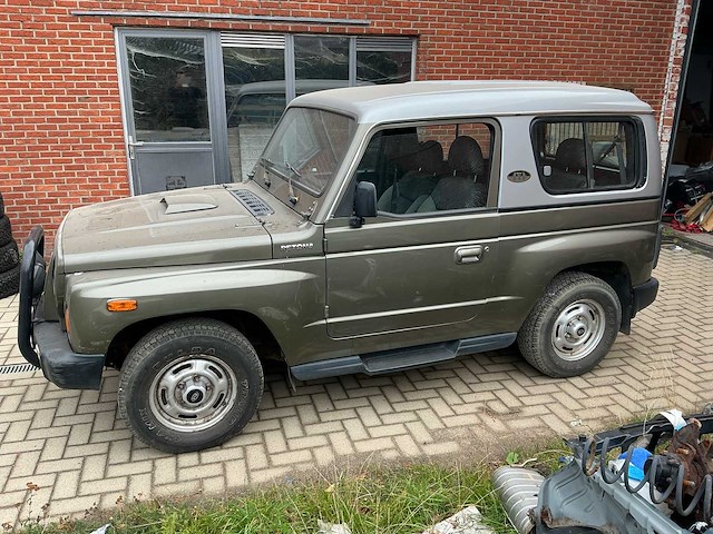 Kia retona personenauto - afbeelding 1 van  16