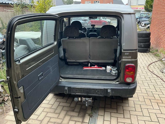 Kia retona personenauto - afbeelding 14 van  16