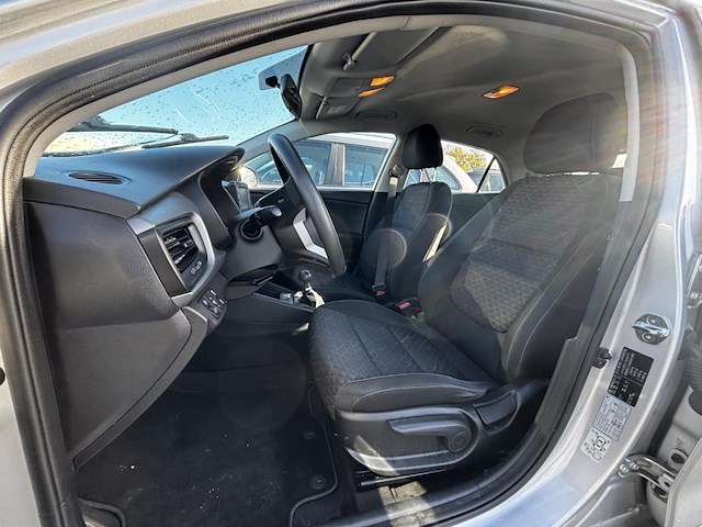 Kia rio 1.2i fusion,2017 - afbeelding 26 van  26