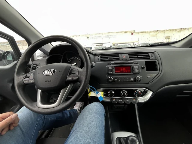 Kia rio hatchback rio 1.1 crdi easy,2014 - afbeelding 37 van  39