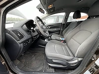 Kia rio hatchback rio 1.2i lounge 85, 2012 - afbeelding 7 van  28