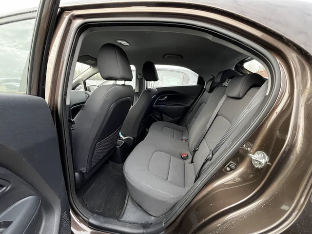 Kia rio hatchback rio 1.2i lounge 85, 2012 - afbeelding 9 van  28