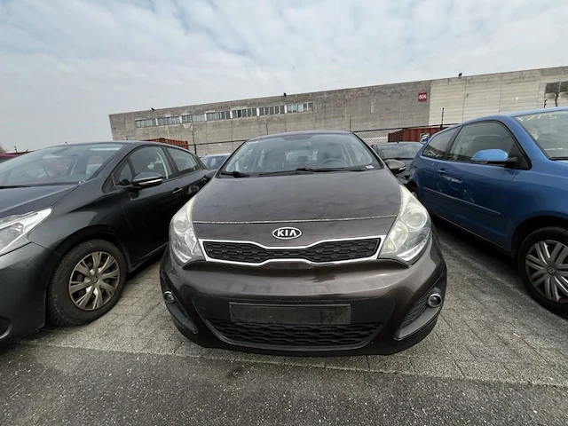Kia rio hatchback rio 1.2i lounge 85, 2012 - afbeelding 12 van  28
