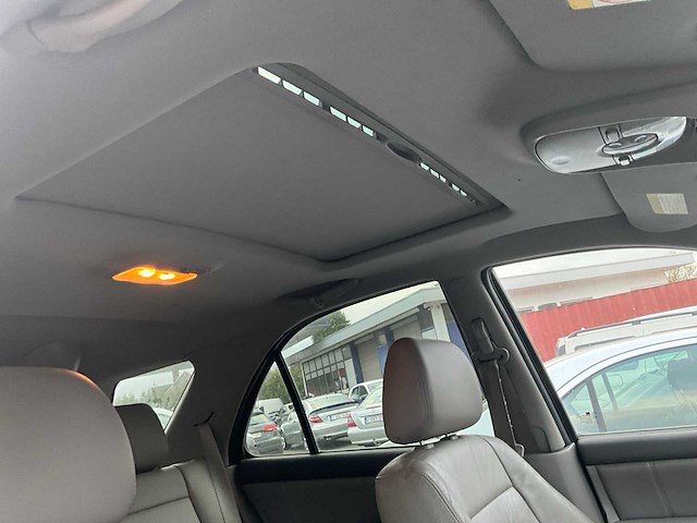 Kia sorento - 2006 - afbeelding 28 van  42