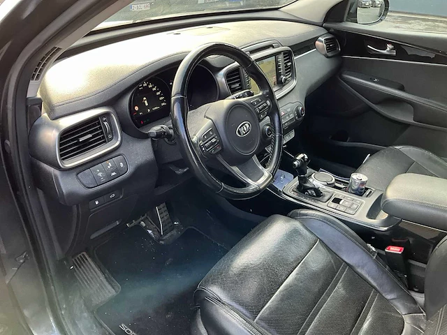 Kia sorento personenauto - afbeelding 2 van  30
