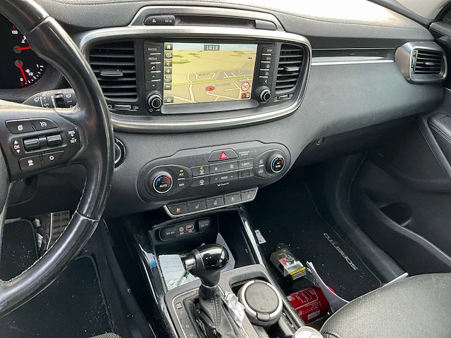 Kia sorento personenauto - afbeelding 4 van  30