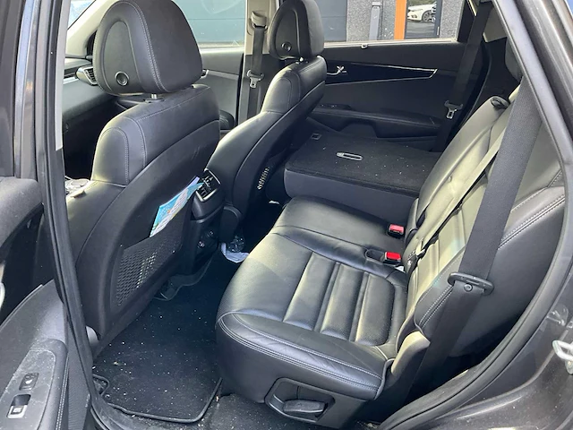 Kia sorento personenauto - afbeelding 17 van  30