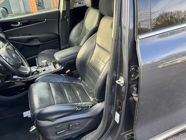 Kia sorento personenauto - afbeelding 30 van  30