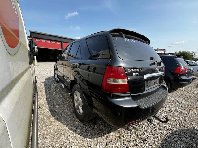 Kia sorento - afbeelding 10 van  13
