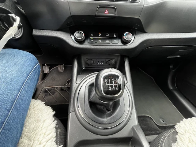 Kia sportage 1.6i 2wd lounge 135, 2013 - afbeelding 3 van  38