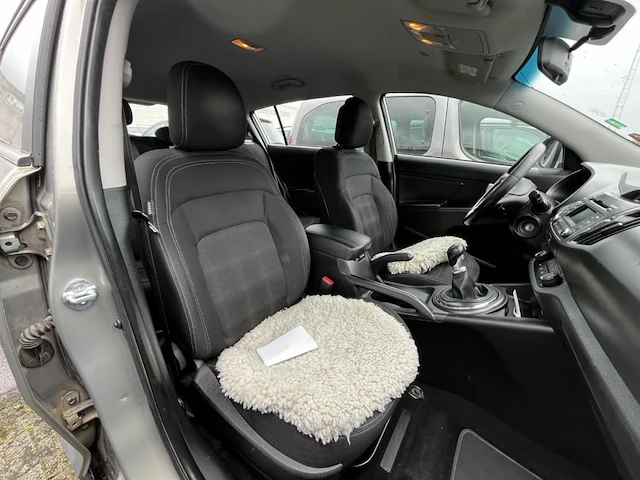 Kia sportage 1.6i 2wd lounge 135, 2013 - afbeelding 16 van  38