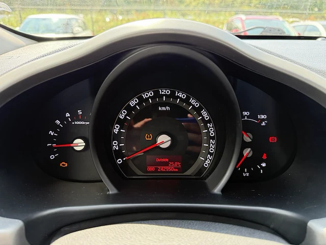 Kia sportage 1.7 crdi 2wd access 115, 2014 - afbeelding 6 van  31