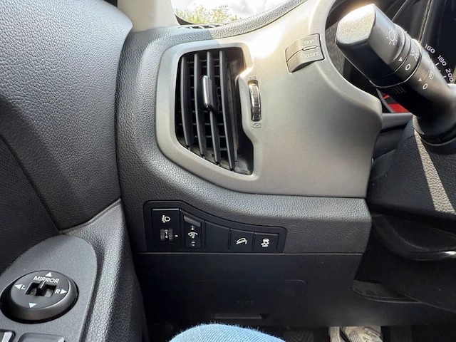 Kia sportage 1.7 crdi 2wd access 115, 2014 - afbeelding 11 van  31