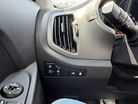 Kia sportage 1.7 crdi 2wd access 115, 2014 - afbeelding 11 van  31