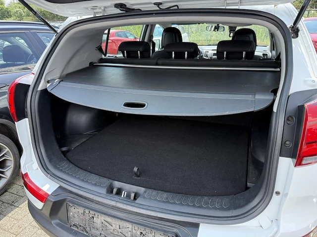 Kia sportage 1.7 crdi 2wd access 115, 2014 - afbeelding 18 van  31