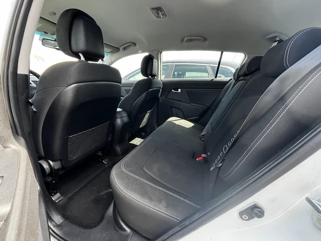 Kia sportage 1.7 crdi 2wd fusion 115,2013 - afbeelding 8 van  30
