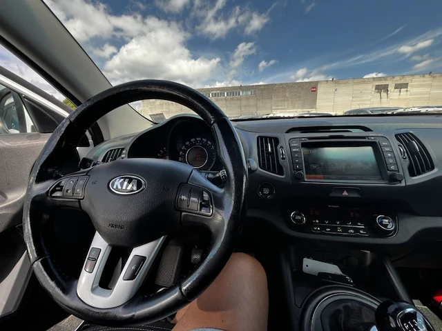 Kia sportage 1.7 crdi 2wd fusion 115,2013 - afbeelding 28 van  30