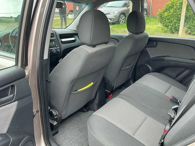 Kia sportage 2009 - afbeelding 24 van  54