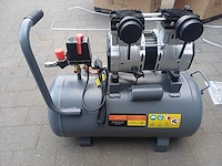 Kibani stille compressor 50 liter - afbeelding 1 van  5