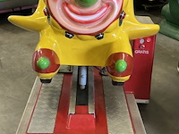 Kiddy rides "skyro+a126:a147cket"