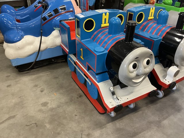 Kiddy rides "thomas & friends - afbeelding 1 van  3