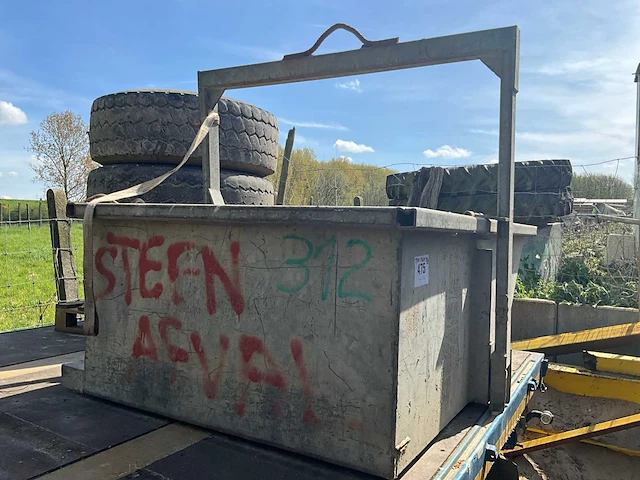 Kiepbak/puinbak 1200 l. - afbeelding 8 van  8