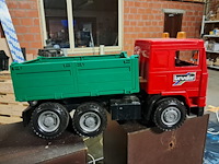 Kiepvrachtwagen bruder ( 400 mm ) - afbeelding 2 van  3