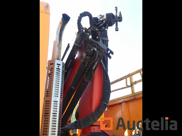 Kiepwagens met kraan renault 370 dci - afbeelding 18 van  48