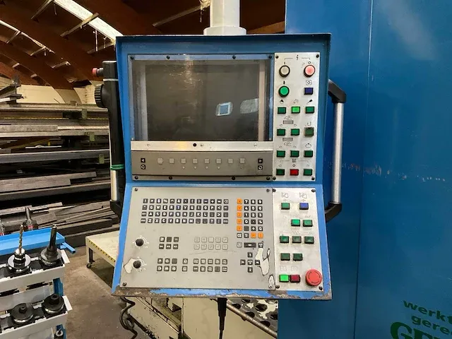 Kiheung knc-u1000 cnc bedreesmachine / bed milling machine - afbeelding 13 van  17