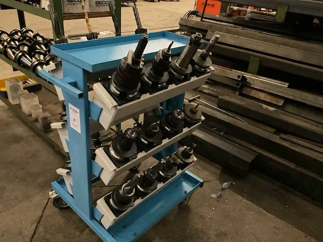 Kiheung knc-u1000 machinegereedschap (84x) - afbeelding 3 van  7