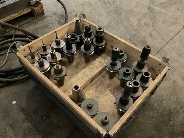 Kiheung knc-u1000 machinegereedschap (84x) - afbeelding 7 van  7