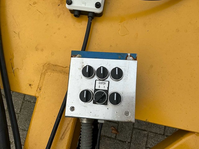 Kilverbak met schuinstelling en mogelijkheid voor voor aansluiten laserbesturing kilverbak - afbeelding 4 van  13